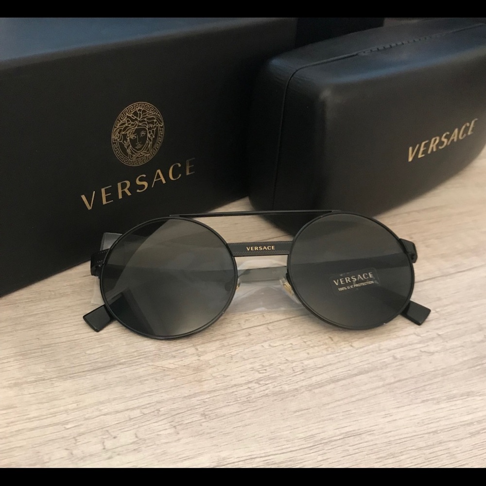 VERSACE SUNGLASSES